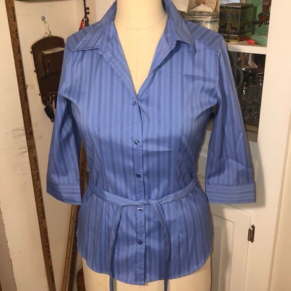 Classic  French Blue Striped & Belted Stretch Shirt in Crisp and Clean Look! - Picture 1 of 5